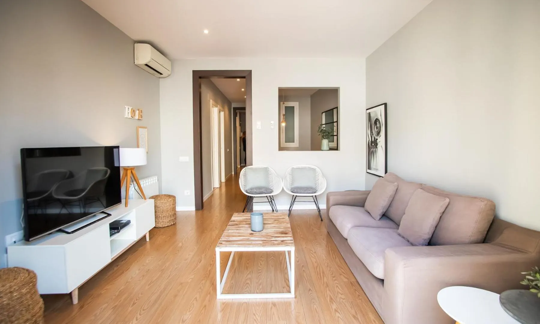24Mal1073-Marvellous 2Br Flat Near Sagrada Familia Apartment Barcelona 0*,  Spain
