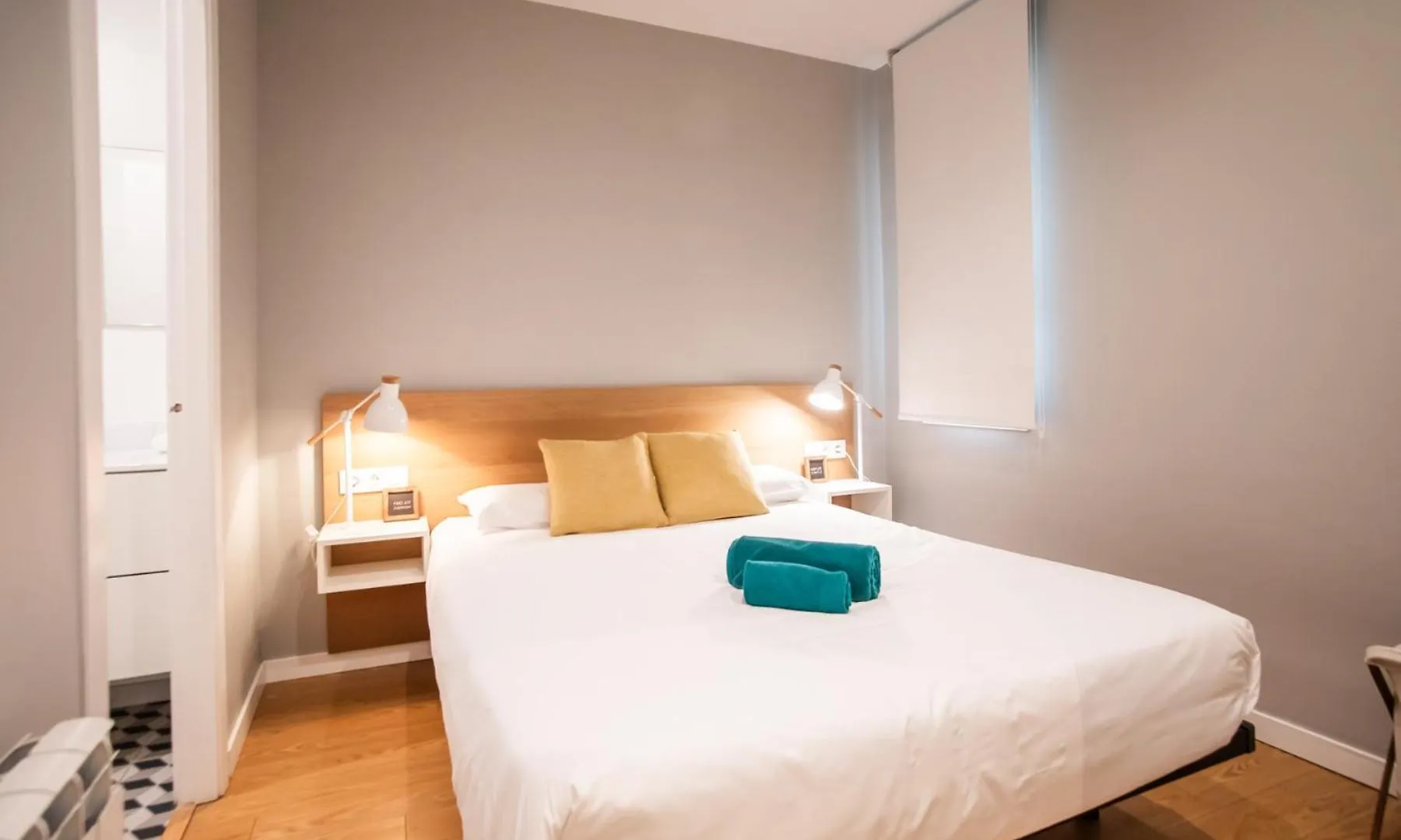 24Mal1073-Marvellous 2Br Flat Near Sagrada Familia Apartment Barcelona