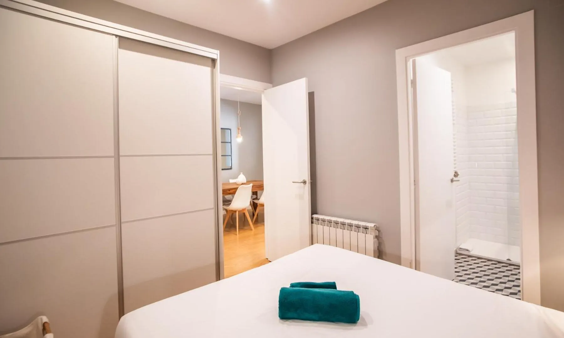 24Mal1073-Marvellous 2Br Flat Near Sagrada Familia Apartment Barcelona